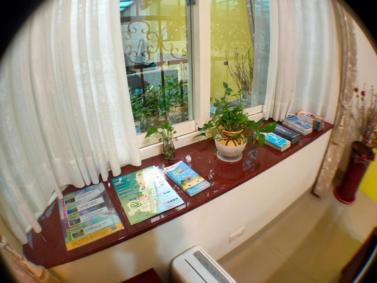 瑪莉民宿 近車站慈濟附車mary'Shouse Kota Hualien Bagian luar foto